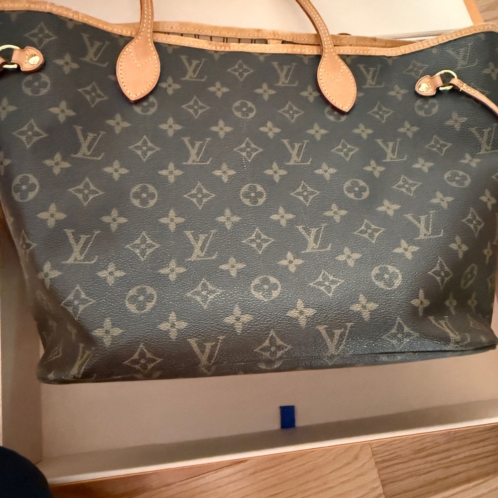 Louis Vuitton Monogram Tote Bag - Brown - Picture 12 of 13